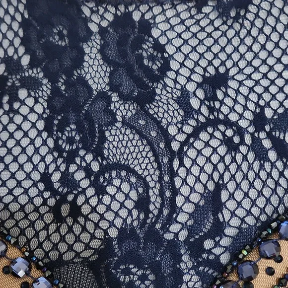 Size 2 Navy & Nude Prom/Pageant/Evening Gown by Dave & Johnny - Picture 5 of 8